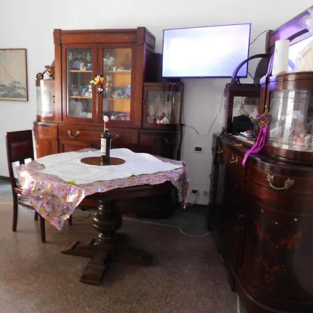 Apartment Da Due Passi Da Mare Genua