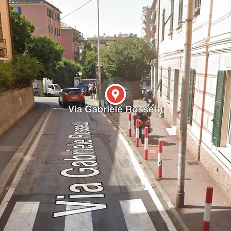 Da Due Passi Da Mare Daire Cenova
