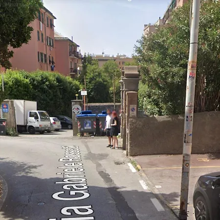 Da Due Passi Da Mare Daire Cenova